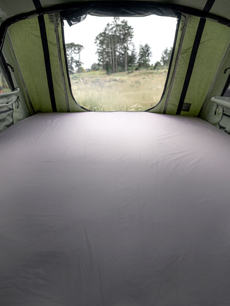 Lucas Creek | Fitted Rooftop Tent Mattress Sheet