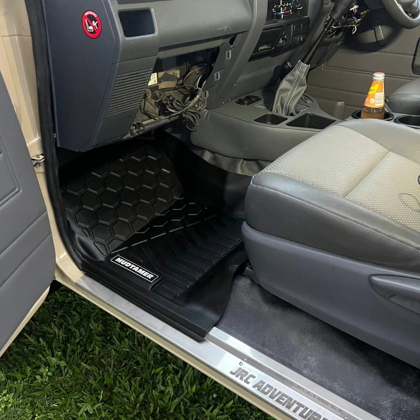 MUDTAMER | Floor Mats - Toyota 79 Series Land Cruiser Single Cab 2017-2023