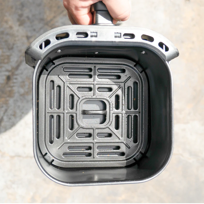 Rockarmor | 12 V Vehicle Air Fryer