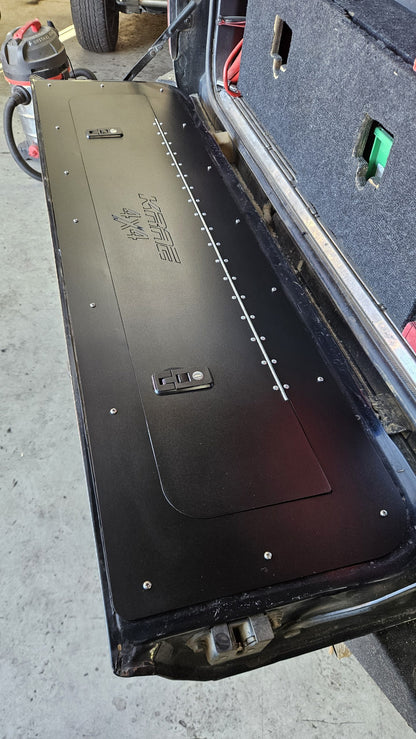 KRAE 4x4 | Toyota Landcruiser 80 Series Tailgate Storage Kit