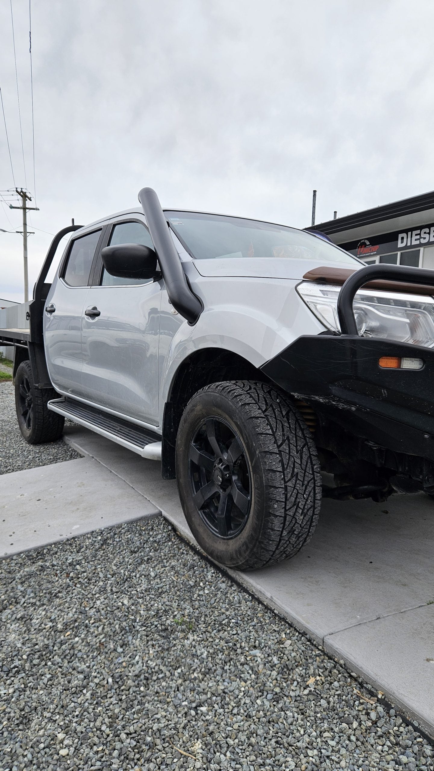 KRAE 4x4 | Nissan Navara NP300 Snorkel and Airbox Combo