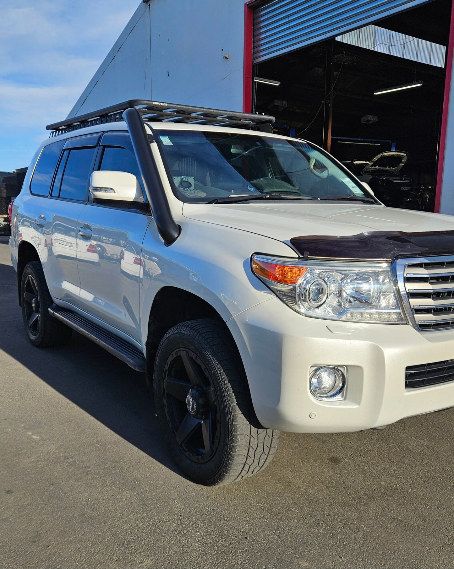 KRAE 4x4 | Toyota Landcruiser 200 Series Snorkel