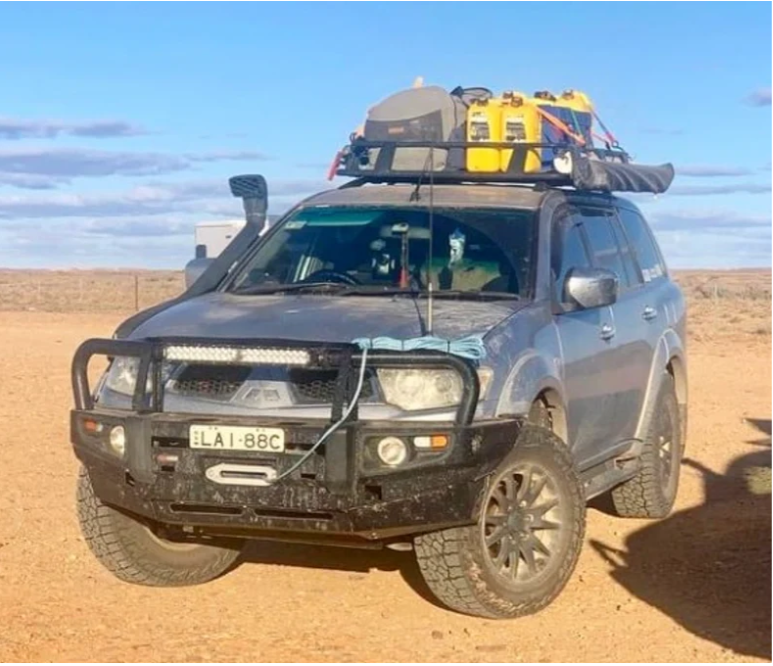 Rockarmor | Premium Steel Bull Bar To Suit Mitsubishi Triton Challenger PB/PC 2009-2015 (Bumper Cut)