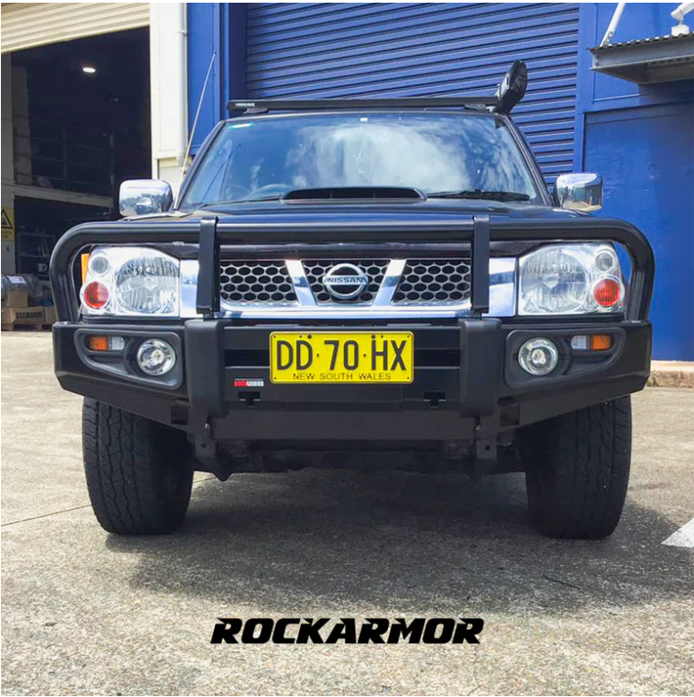 ROCKARMOR PREMIUM STEEL BULLBAR TO SUIT NISSAN NAVARA D22 1997-2014 (Full Bar Replacement) - Hybrid Street&4x4