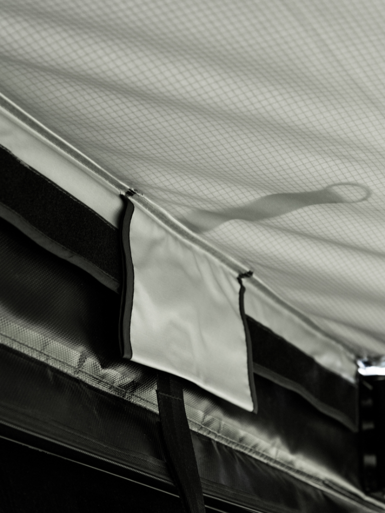 Lucas Creek | Gen 3 Fantail 270 Max Awning