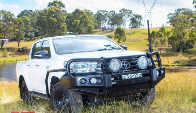 Rockarmor | Elite Steel Bull Bar To Suit Toyota Hilux N80 2015-2020 (Full Bar Replacement)