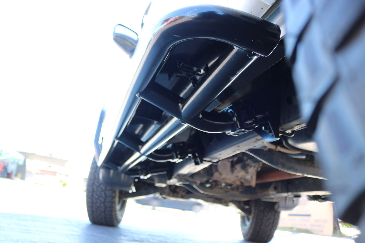 Rockarmor Steel Rockslider side step to suit Mitsubishi Triton ML/MN 2006+ Dual Cab - Hybrid Street & 4x4