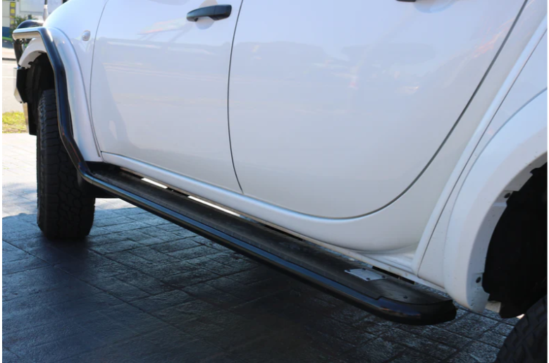 Rockarmor | Steel Rock Slider Side Step To Suit Mitsubishi Triton ML/MN 2006+ Dual Cab