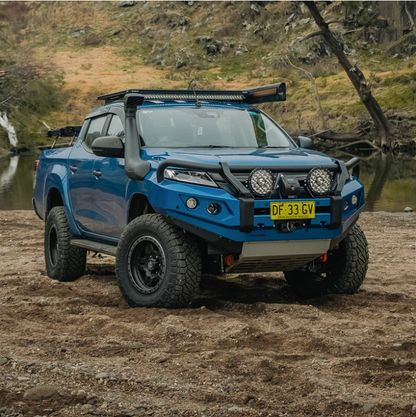 ROCKARMOR GT STEEL HOOP BULLBAR TO SUIT MITSUBISHI MR TRITON (Full Bar Replacement) - Hybrid Street&4x4
