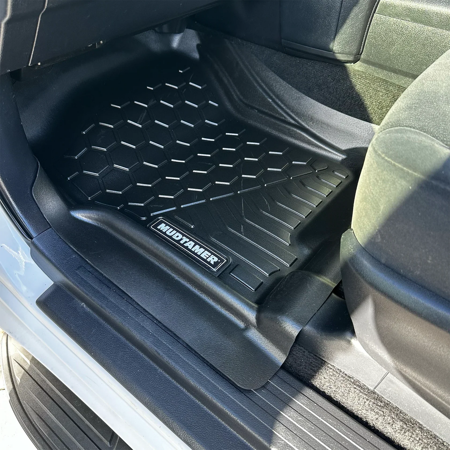 MUDTAMER | Floor Mats - Toyota Prado 150 Series Automatic 2010+