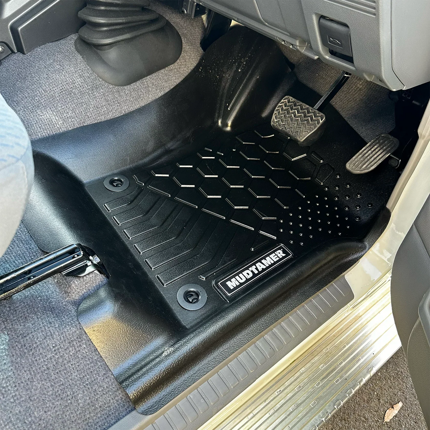 MUDTAMER | Floor Mats - Toyota Land Cruiser 76 Series Wagon 2007-2023