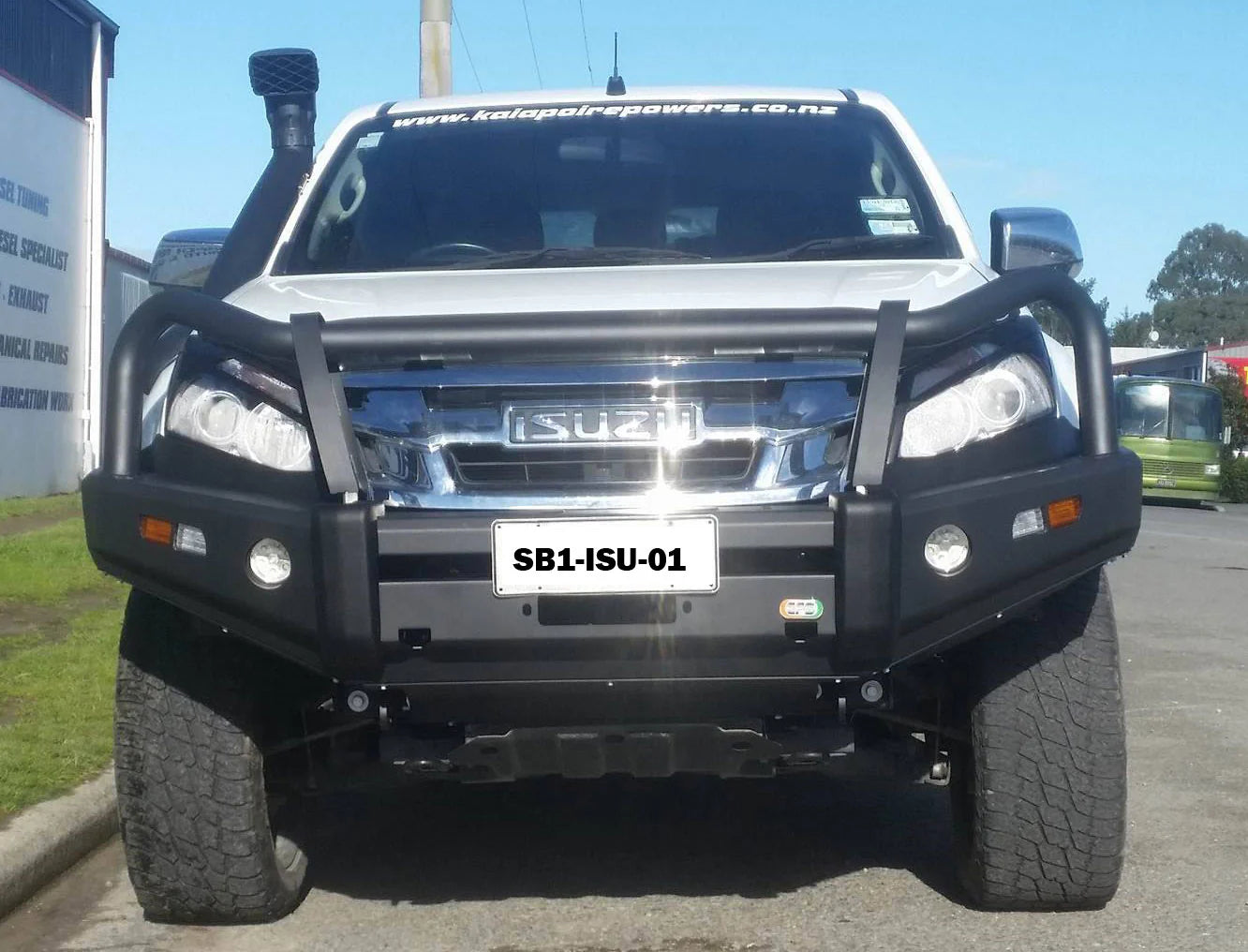 EFS 4x4 | Adventure Stockman Bullbar Isuzu D-Max 2012-16