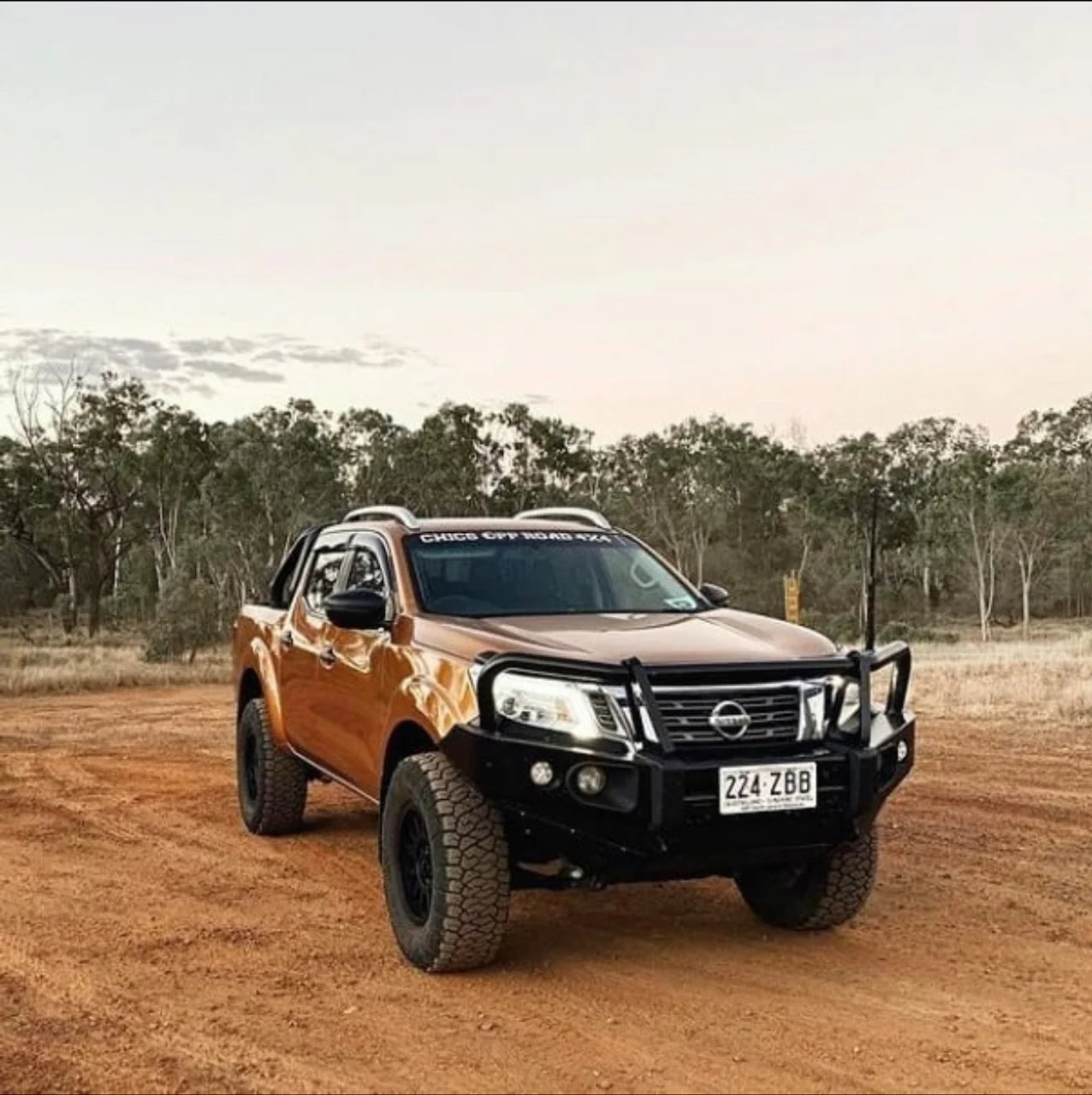 Rockarmor Elite Steel Bull Bar to suit Nissan Navara NP300 D23 2015-2020 (Full Bar Replacement) - Hybrid Street & 4x4